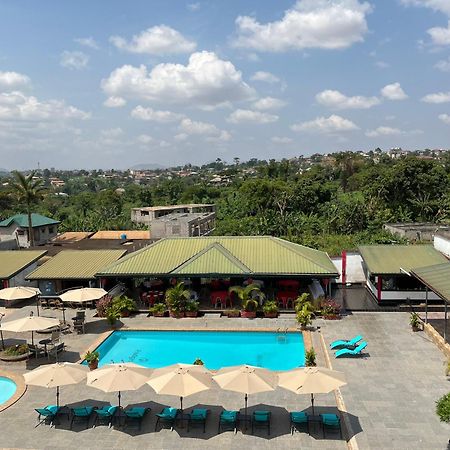 Prodiges Hotel Yaoundé Exterior foto